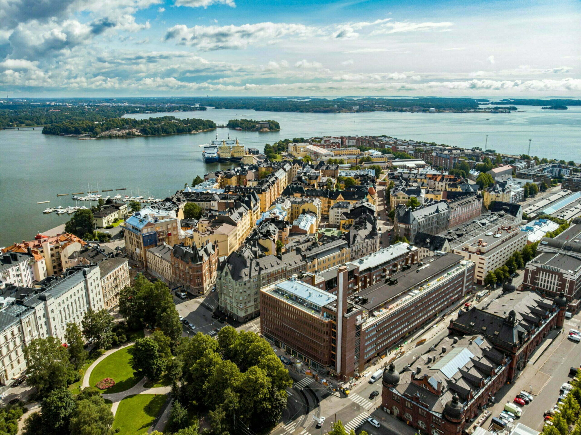 Kaunis maisemakuva katajannokka Helsinki Retta.fi